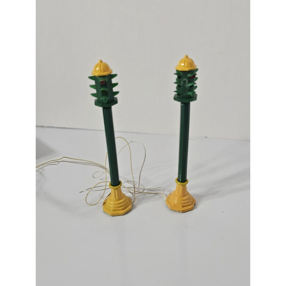 Department 56 The Original Snow Village Traffic Light Set #5500-0 Christmas‎